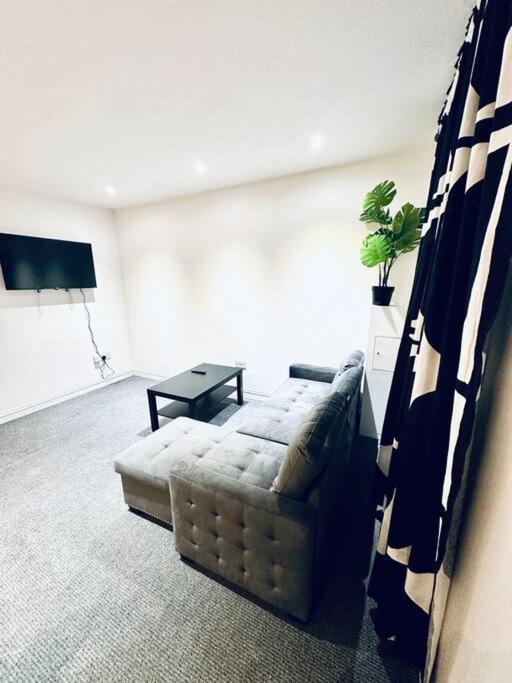 Modern 2 Bedroom Flat In Balham * Londra