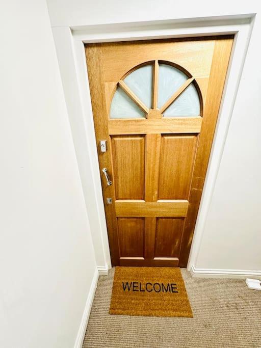 Modern 2 Bedroom Flat In Balham * Londra