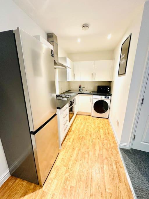 Modern 2 Bedroom Flat In Balham Londra