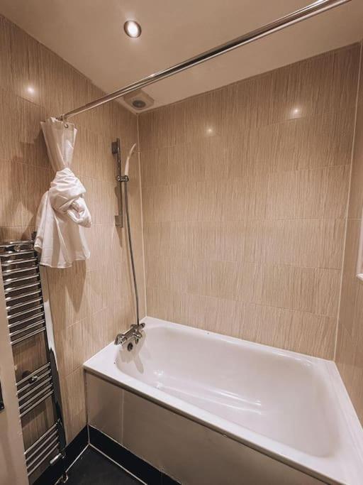 Modern 2 Bedroom Flat In Balham Appartamento